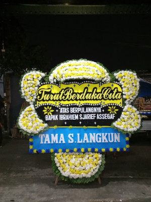 Papan Bunga Duka di Kulawi Selatan